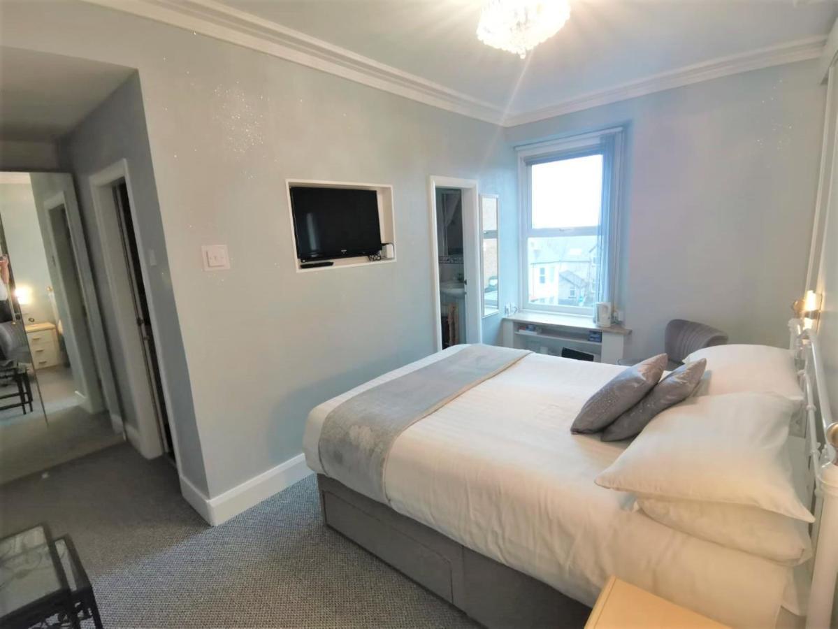 Anglesey House Bed & Breakfast Llandudno Exterior photo