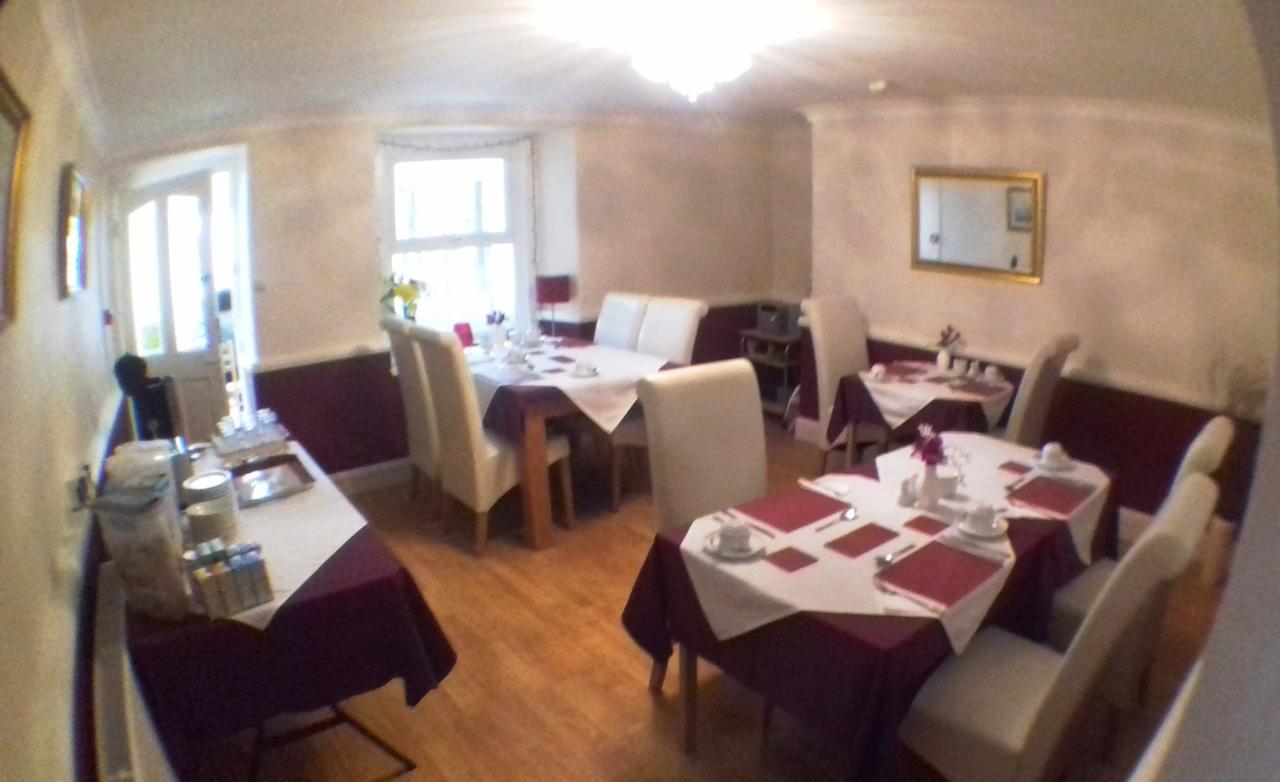 Anglesey House Bed & Breakfast Llandudno Exterior photo