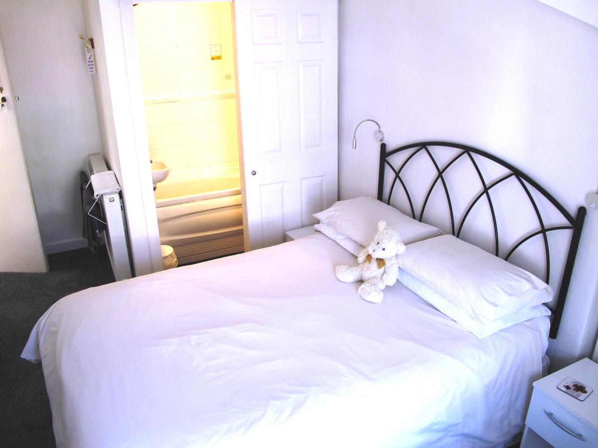 Anglesey House Bed & Breakfast Llandudno Exterior photo