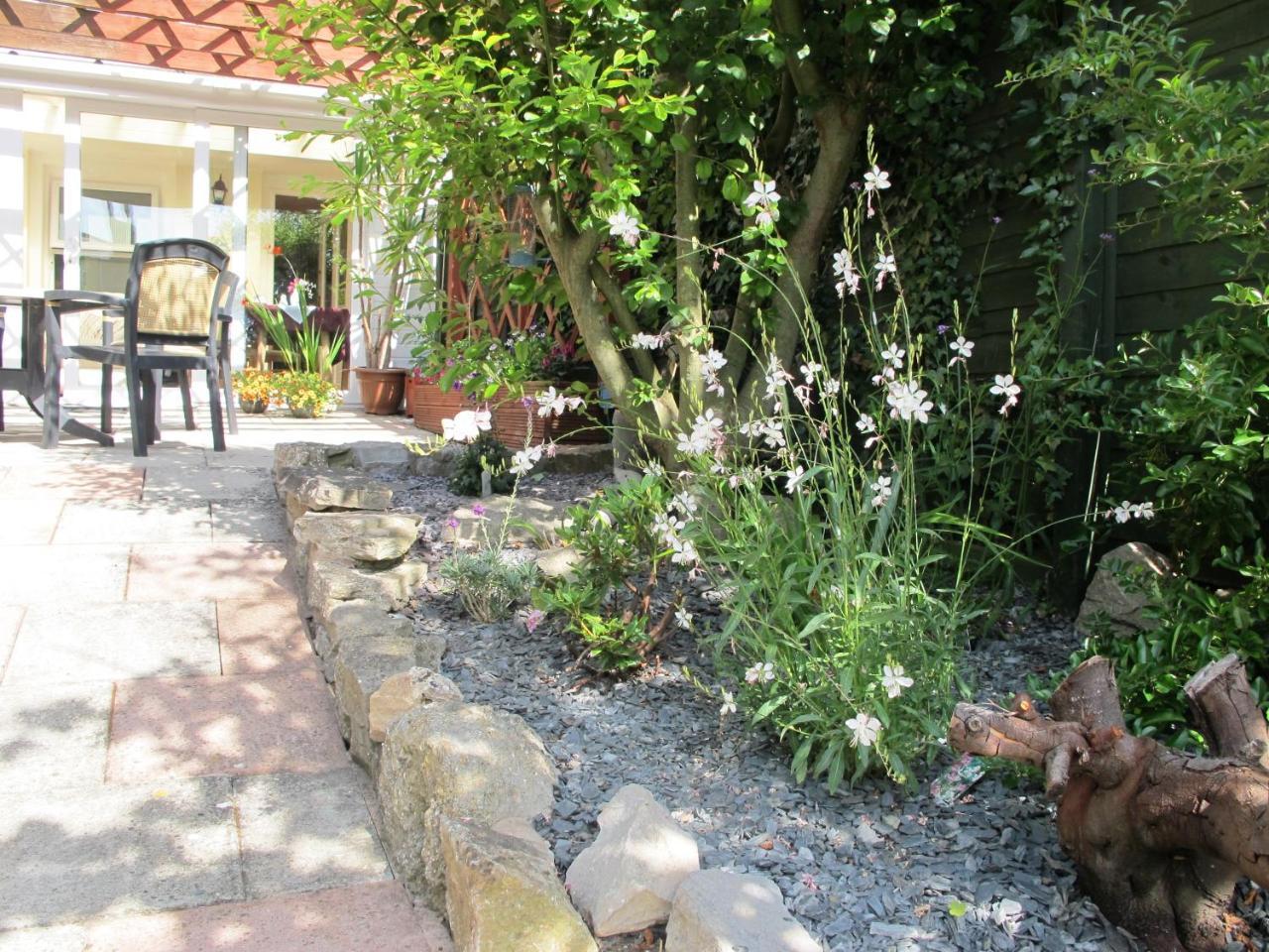 Anglesey House Bed & Breakfast Llandudno Exterior photo